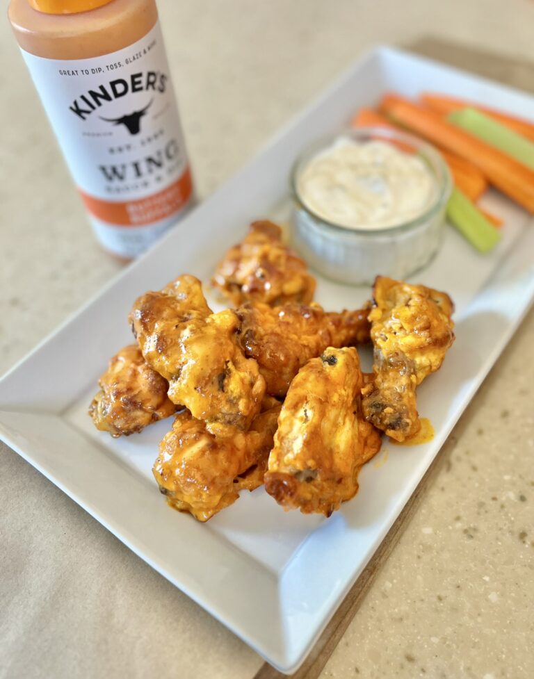 Picture of crispy baked buffalo chicken wings