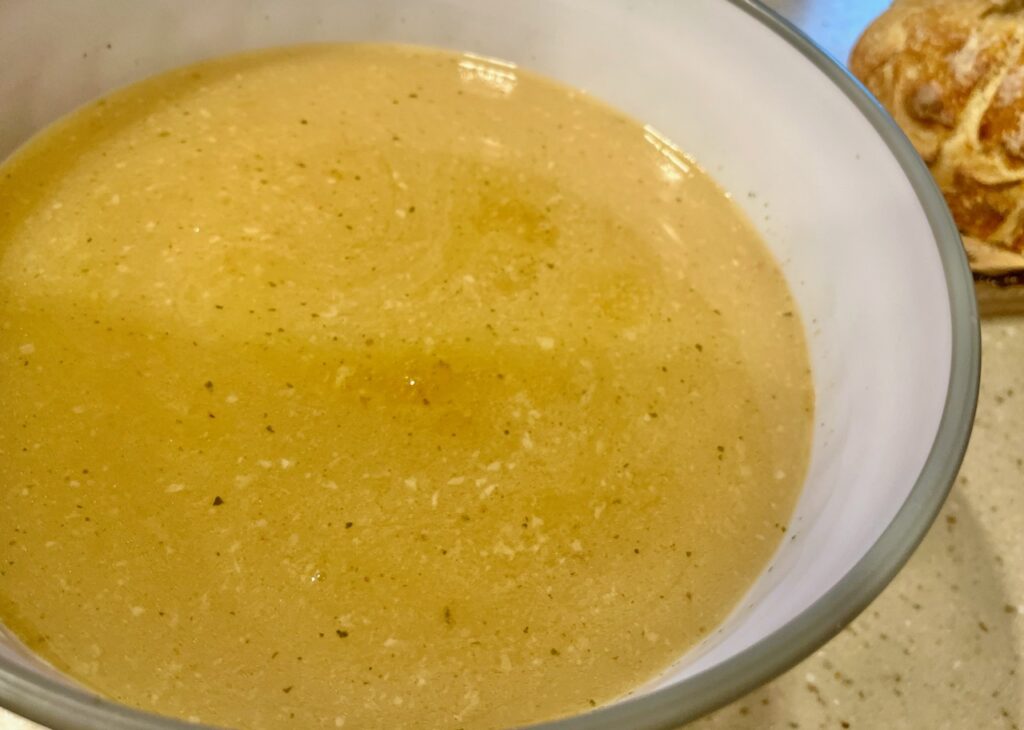 Homemade turkey bone broth 